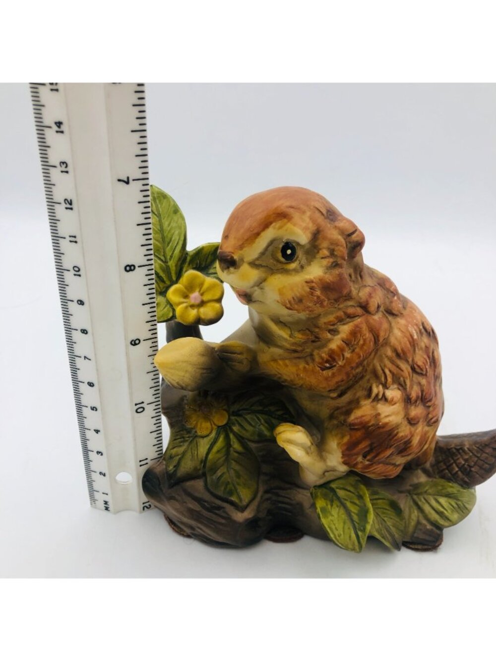 Vintage Hand-Painted Porcelain Beaver Figurine on Tree Flowers 5" - Picture 7 of 9